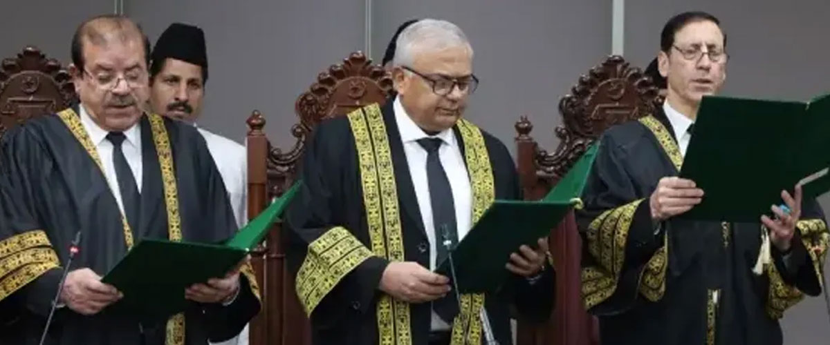 Two More Judges Of Federal Constitutional Court Sworn In