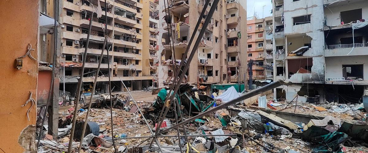 US-Israeli Strikes Hit Steel Complexes in Central, Southwest Iran as War Rages On