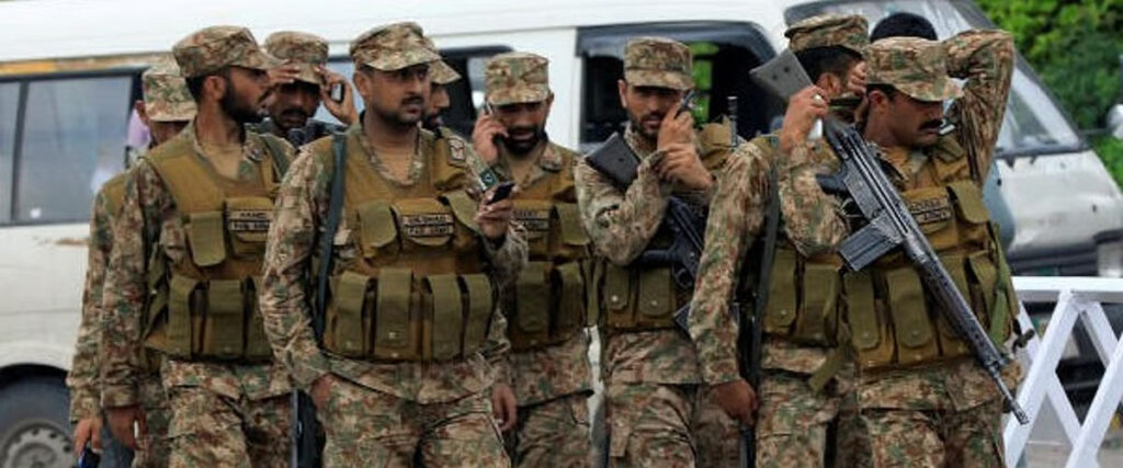Pakistani Troops Foil Suicide Attack on Military Post in North Waziristan