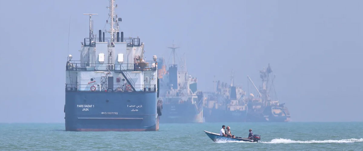 Iran Says Hormuz Won’t Reopen Through US Force as Trump Tightens Blockade on Iranian Shipping
