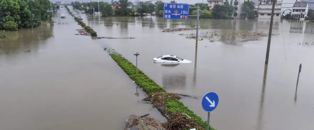 Typhoon Dolphin Triggers Heavy Rain and Flooding Across China