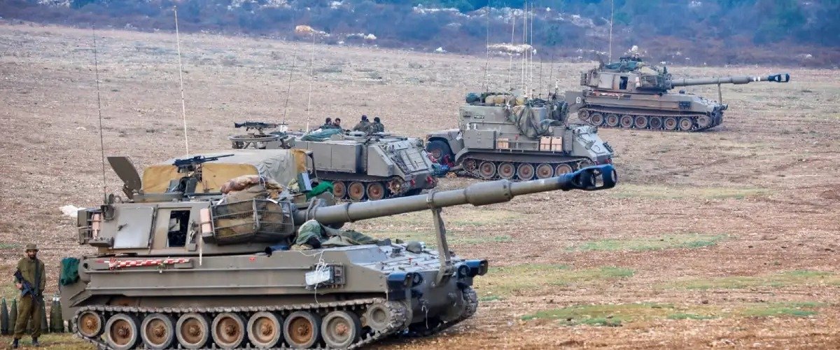 Israeli Forces Launch Artillery, Air Attacks on Southern Lebanon