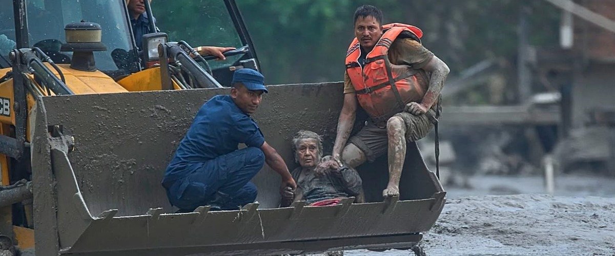 Tibet, Nepal Floods Leave Nearly 3,000 People Missing