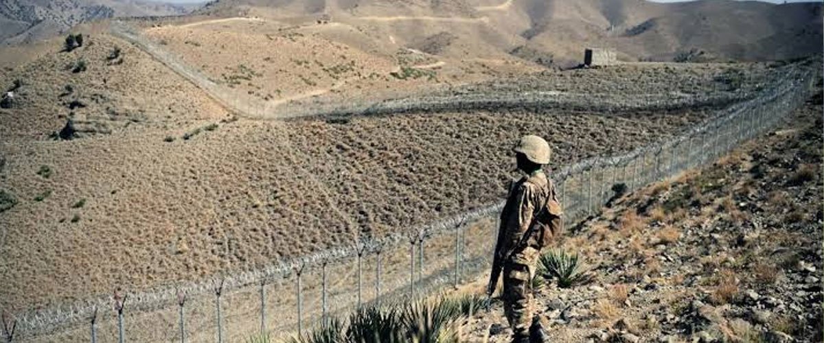 Pakistan-Afghan Taliban Forces Clash Along Kurram Border